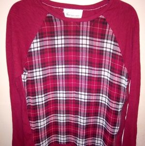 Two by Vince Camuto Long Sleeve Top